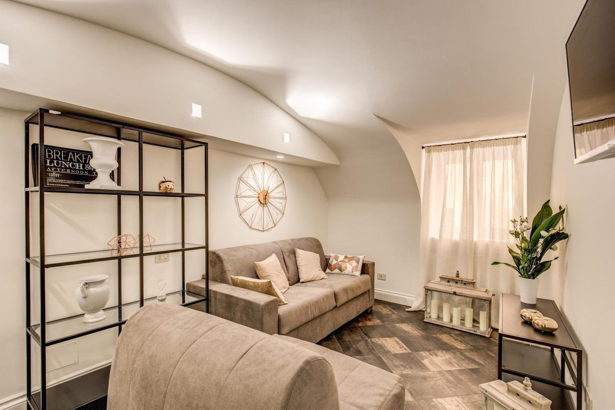 Cozy Flat In Front Of Fori Imperiali * Rom